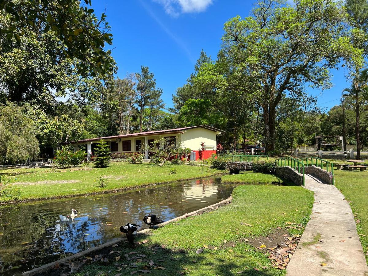 La Casa De Los Patos Hotel El Valle de Anton Exterior photo