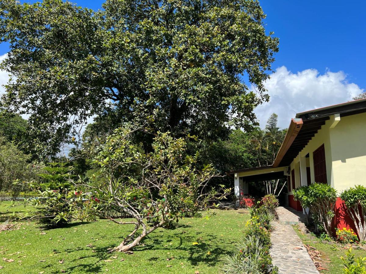 La Casa De Los Patos Hotel El Valle de Anton Exterior photo